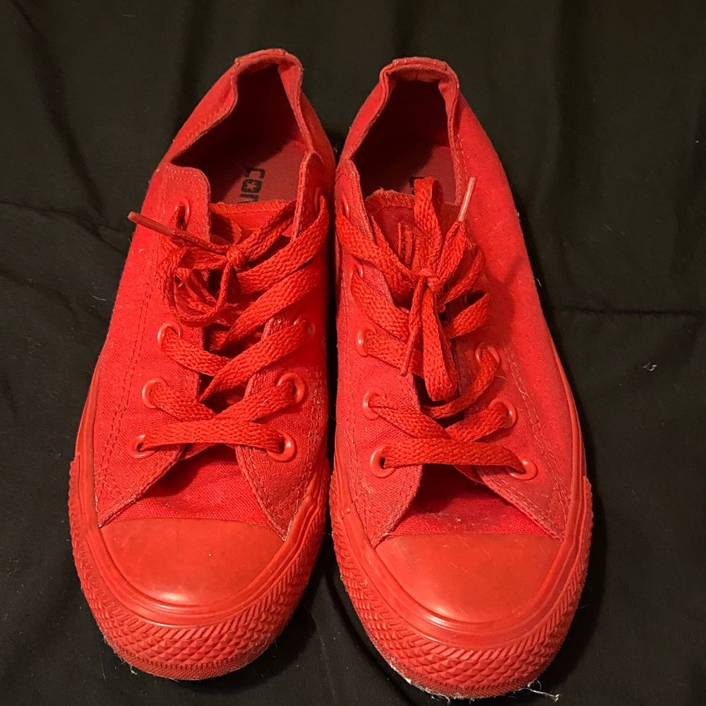 Converse low tops Red Sneakers